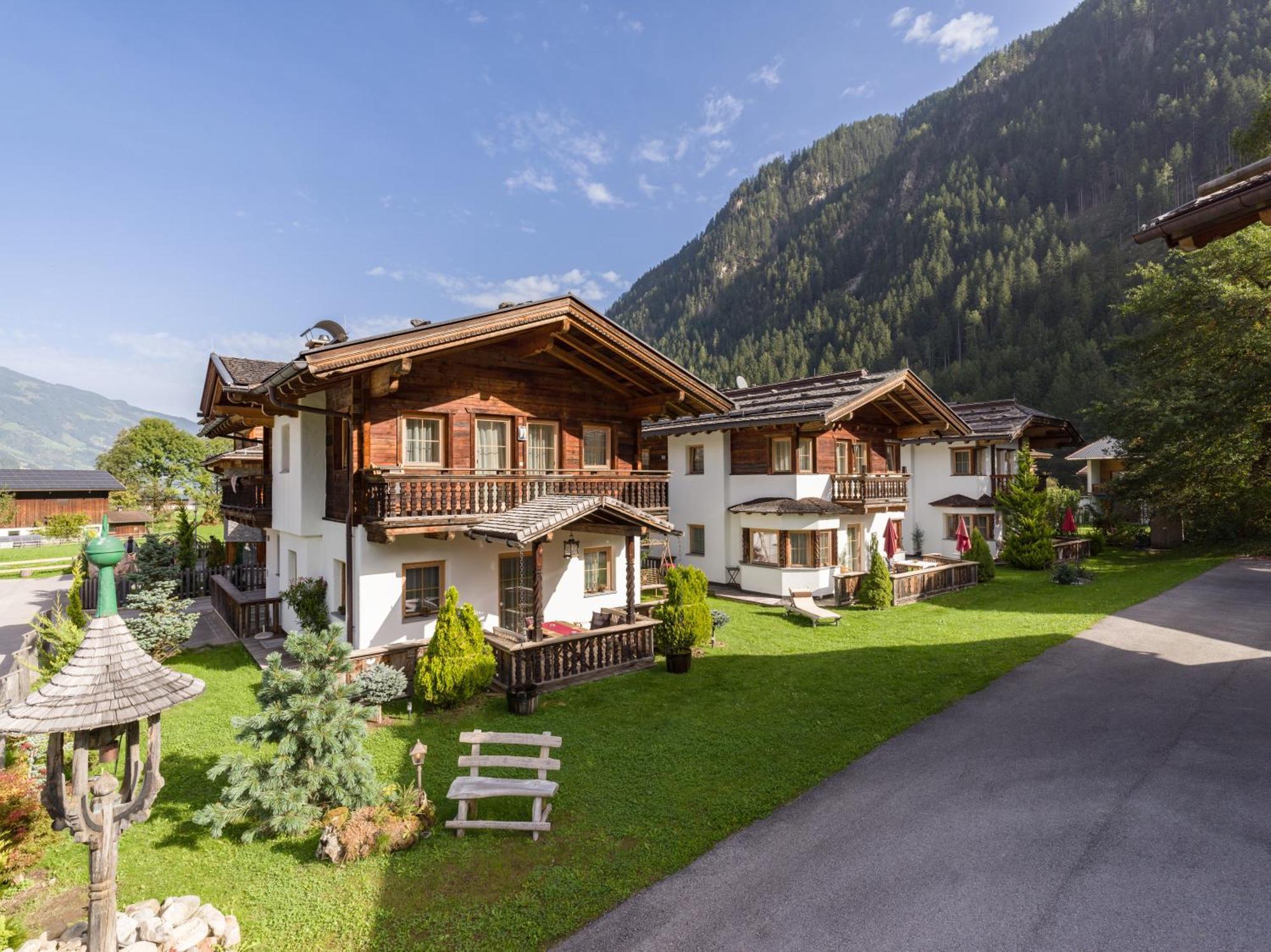 S'Doerfl Chalets Mayrhofen Dış mekan fotoğraf